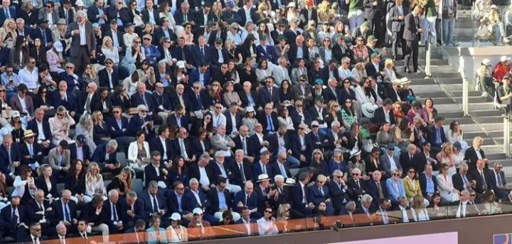Non solo Mattarella, tanti vip in tribuna autorità per l'impresa di Sinner al Foro italico