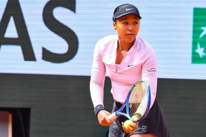 Osaka, le cene diventano un caso: accuse di razzismo al Roland Garros
