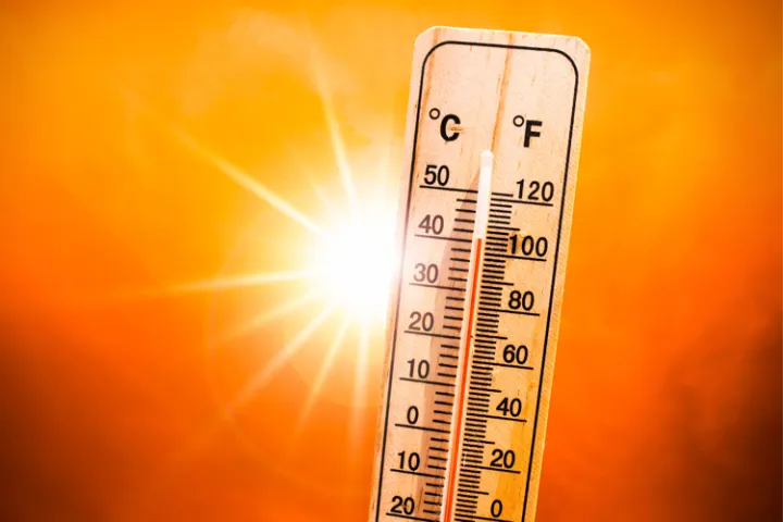 Caldo, l'avvertimento di Pregliasco: 