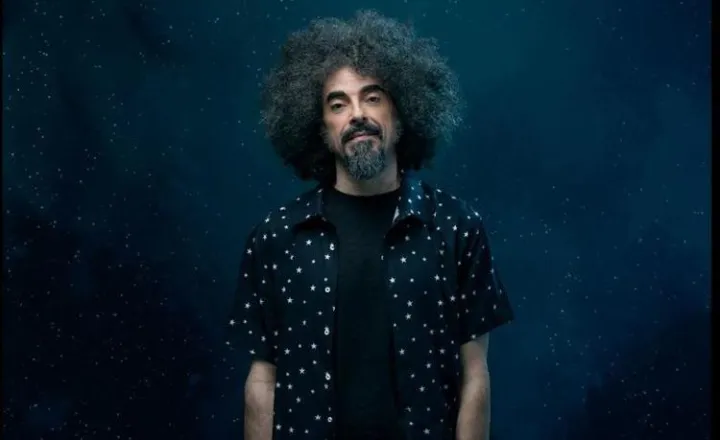 Caparezza è tornato, il concerto (in orbita) a Roma