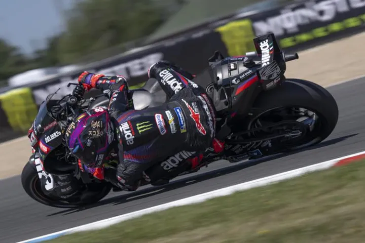 Gp Olanda, pole di Martin davanti a Ogura e Bezzecchi