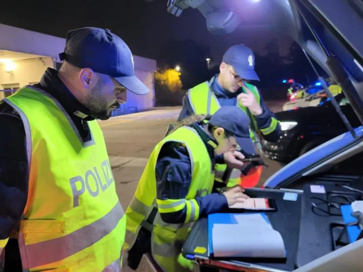 Incidenti, l'appello della Polstrada ai giovani: 