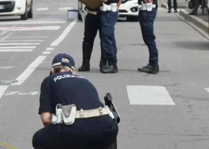Varese, auto travolge 5 pedoni lungo la statale: morta 17enne, 4 feriti gravi