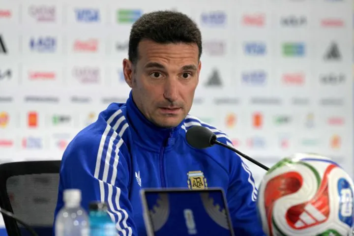 Argentina, Scaloni spegne polemiche prima dell'Inghilterra: 