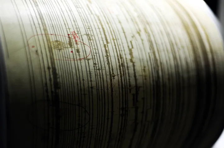 Forte scossa di terremoto avvertita a Napoli