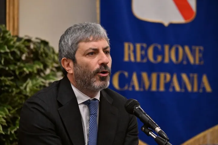 Campi Flegrei, la Regione Campania destina 1 milione per i nuclei familiari sgomberati dopo il sisma del 31 luglio
