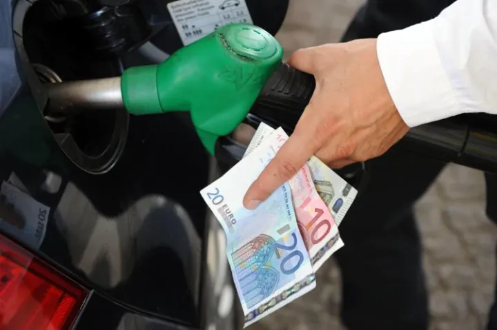 Germania con 4 Paesi Ue e Italia: 