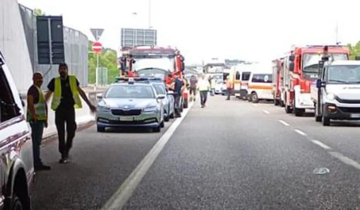Incidente sulla Rieti-Terni tra un pullman, un camper e due auto: 5 morti e 5 feriti