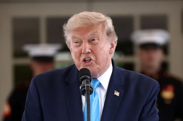 Iran, Trump “Ritiro attacco su richiesta di Teheran e altri Paesi, ora accordo”