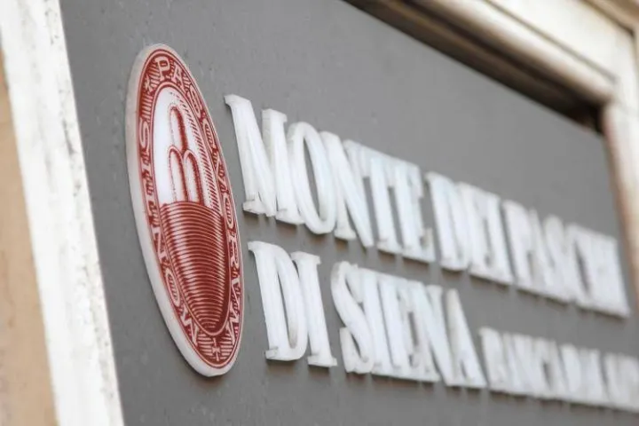 Mps, via libera del cda al piano Lovaglio: doppia mossa su Banco Bpm e Banca Generali contro Intesa