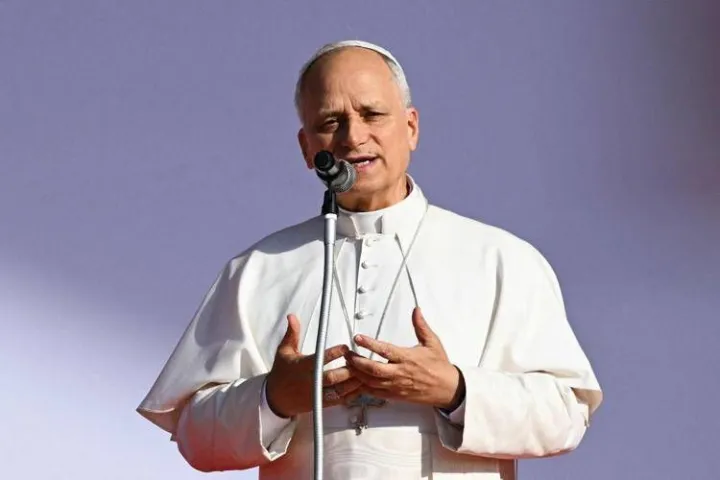 Papa Leone, pneumologo: 